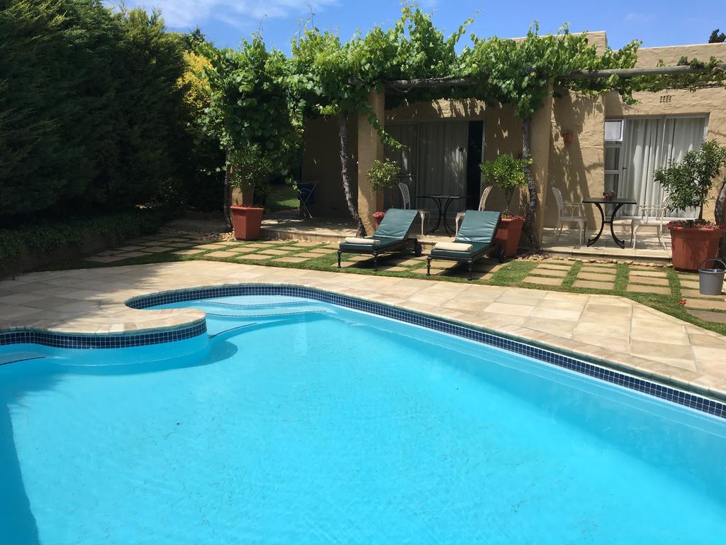 Casablanca Bed And Breakfast 斯泰伦博斯 外观 照片